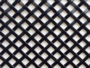 XY-1510PVC Black Powder Coated Woven Mesh For Screen